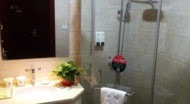 Greentree Inn Nantong Liuqiao Town Government Tong, Prenota Hotel Nantong Jiangsu