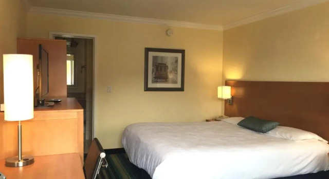 Номер Standard Surf Motel