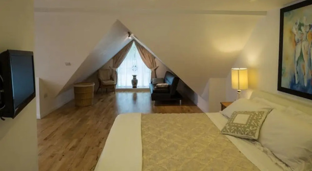 Lake View Lodge, Prenota Hotel Staines Surrey