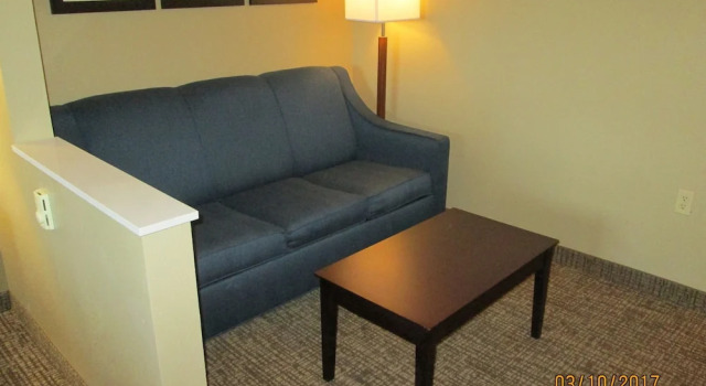 Номер Standard Comfort Suites Fort Wayne North