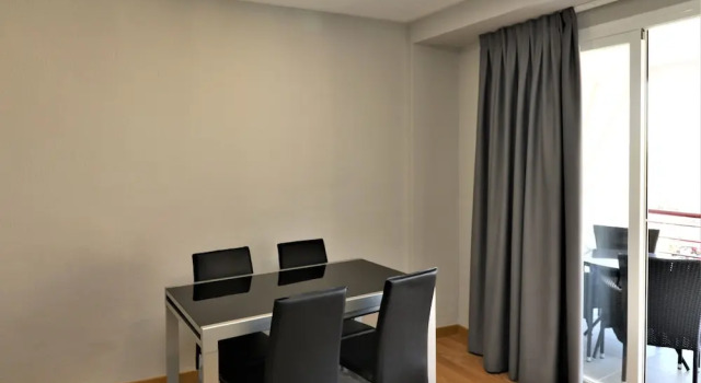 Coblanca Apartment 3-3-2