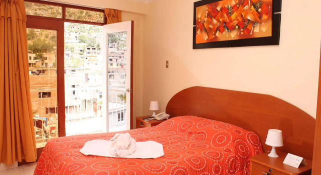 Internazionale Hotel Restaurant, Book Hotel Hoteller i Ayacucho med parkering, Parkering