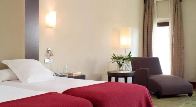 Nh Trujillo Palacio De Santa Marta, Prenota Hotel Trujillo 