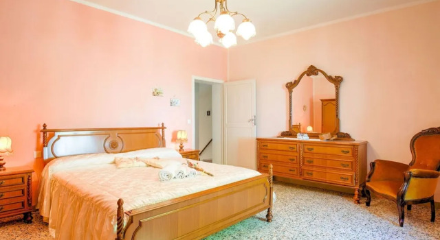 Tuscany Family Country Home, Prenota Hotel Chianni Toscana