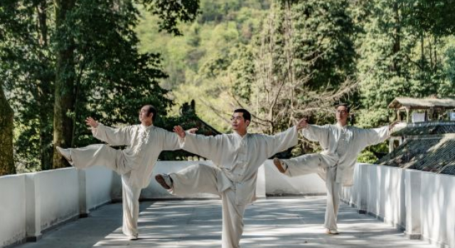 Qing Cheng Mountain Taoist Temple Yuanminggong Inn, Boek Hotel Hotels in Chengdu met parkeren, Parkeren