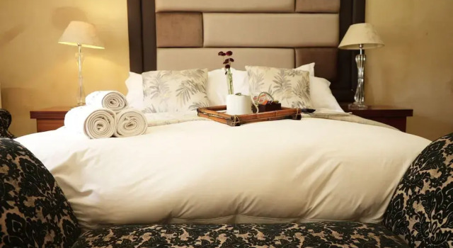 Люкс Deluxe Tuscan Lodge Polokwane