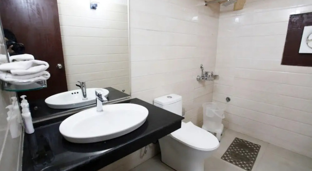 Номер Premium Manu Maharani Regency