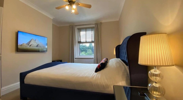 Luxurious, Spacious, Quiet, Near Beaches and Town, Varaa Hotelli Bournemouth Dorset