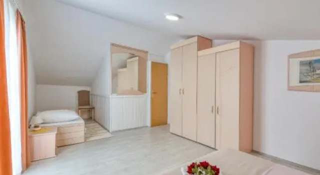 Apartments Slavica, Забронировать Апартаменты/квартира Пореч Poreč Riviera, рядом с Старый город Пореча