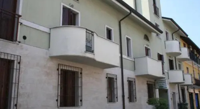 Residence Isabella, Book Hotel Carugate Lombardy