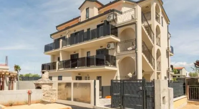Apartments Tenerifa, Забронировать Апартаменты/квартира Апартаменты Новиград, Апартаменты/квартира