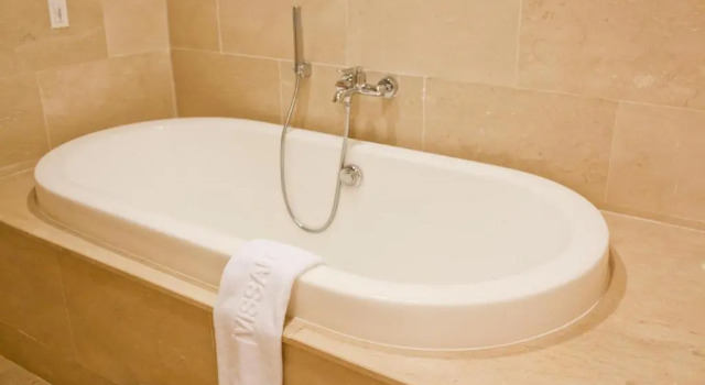 Двухместный номер Deluxe Vissai Saigon Hotel