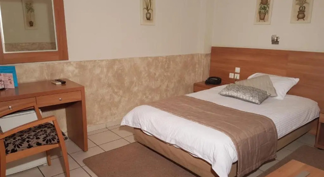 Одноместный номер Standard Hotel Ideal