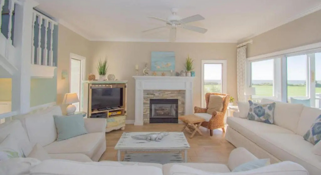 355 Ocean Point Dr, Забронировать Отель Отели Фрипп-Айленд с бассейном, Бассейн