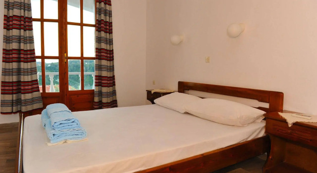 Blue Bay Skiathos, Забронировать Отель Ахладиес остров Скиатос, рядом с Пляж Ахладис