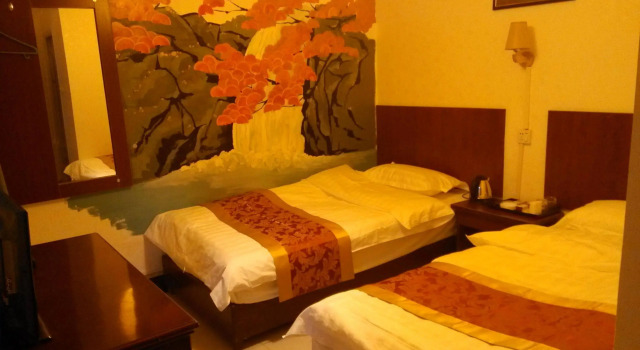 Eastwood Inn Xian, Забронировать Гостевой дом Отели Сиань с парковкой, рядом с Luomashi Walking Street, Парковка