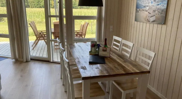 Коттедж Ferienhaus Larsson mit Sauna am Dümmer See