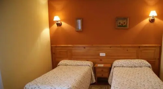 Hotel Garganta del Cares, Varaa Hotelli Poncebos Picos de Europa