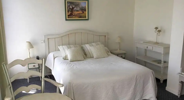 Номер Comfort Auberge des Pins - Teritoria