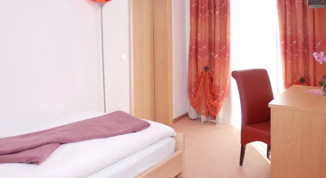 Hotel Ackermann, Забронировать Отель Ридштадт земля Гессен