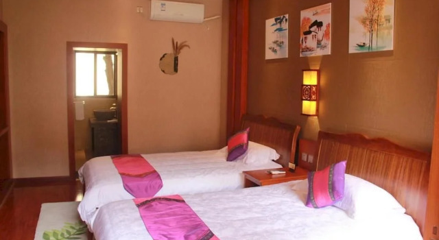 Heshun Fuxiilou Inn
