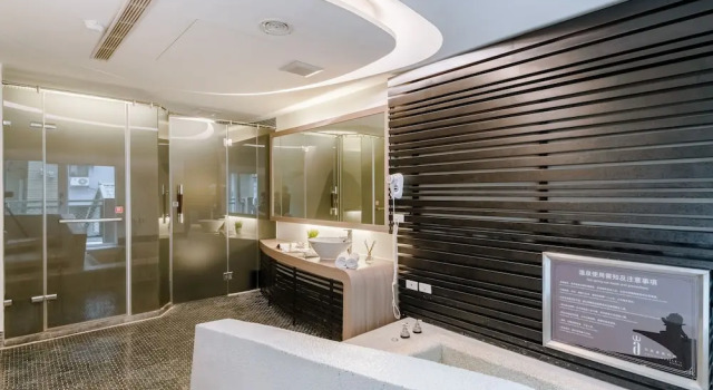 Jiaoxi Hot Spring Hotel, Prenota Hotel Hotel a Jiaosi con parcheggio, Parcheggio