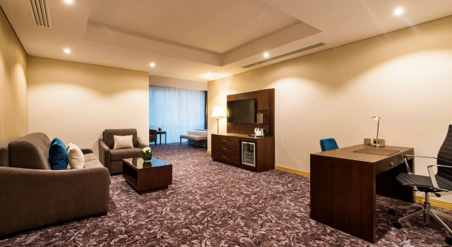 Двухместный люкс Executive Golden Tulip Doha Hotel