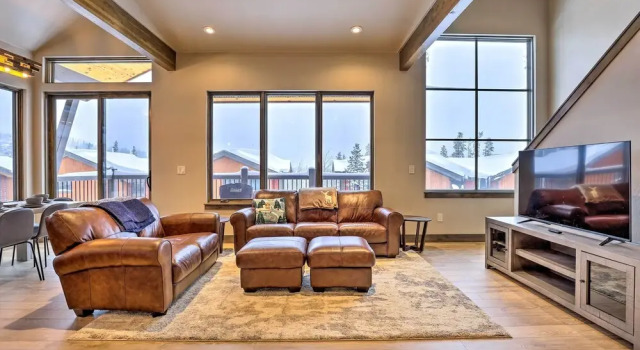 Апартаменты с 4 комнатами с балконом Relax Fireside: Silverthorne Home 11 Mi to Skiing!