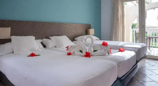 Трёхместный номер Standard VOI Praia de Chaves Resort