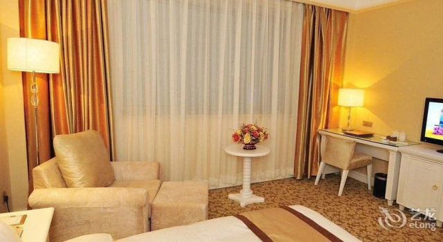 Tianshui Jinsha Hotel (Tianshui Station Commercial Street Pedestrian Street Branch), Rezerwuj Hotel Hotele biznesowe w Gansu, 4* 5*