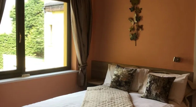 Трёхместный номер Standard 19th Green Guesthouse