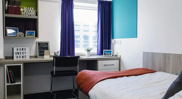 Modern Ensuite Rooms in Central Cardiff, Забронировать Отель Отели Кардиффа 3 звезды, рядом с Cardiff Law School, 3*