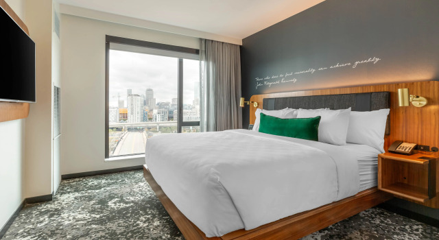 Cambria Hotel Boston Downtown - Seaport
