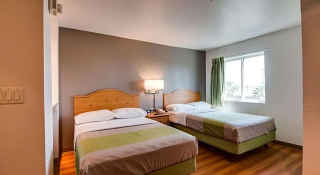 Номер Standard Motel 6-Brownsville, TX