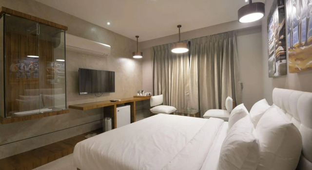 Urbane The Hotel