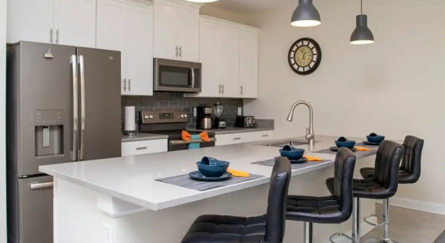 Апартаменты Family Friendly Four Bd w Pool at Storey Lake Resort 5035