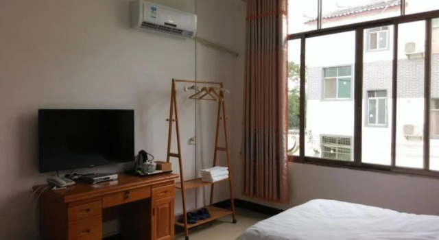 Fuchuan Wanjia Hostel, Забронировать Хостел Хэчжоу Гуанси-Чжуанский автономный район