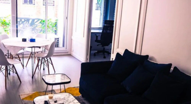 Apartment Champs Elysees - Saint Philippe du Roule, Забронировать Апартаменты/квартира 8-й округ: Елисейские поля Париж, рядом с Passerelle Debilly