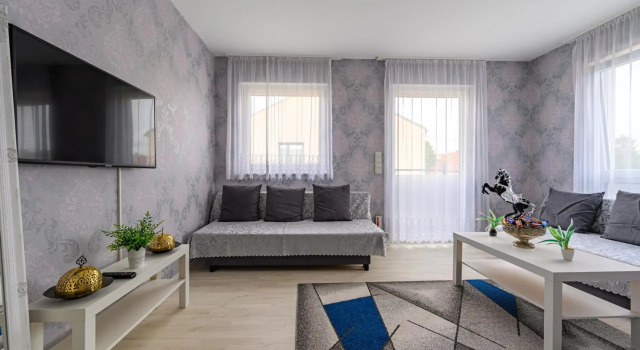 Merve Comfort Aparts 2 Hannover حلال, Забронировать Апартаменты/квартира Апартаменты Ганновера, рядом с Buddhist Monastery of Perfect Enlightenment, Апартаменты/квартира