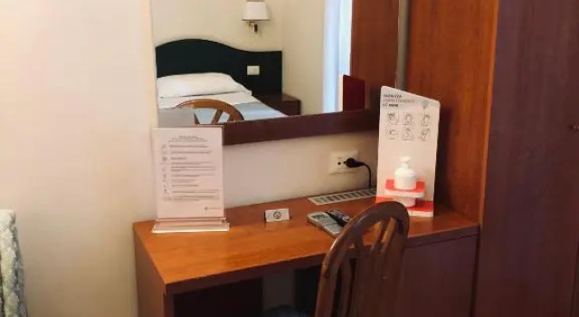 La Girandola Bed & Breakfast, Забронировать Отель Отели Рима 4 звезды, 4*