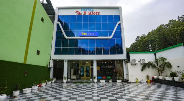 Fabhotel The 3 Idiots, Rezervovat Hotel Prem Nagar Uttarakhand
