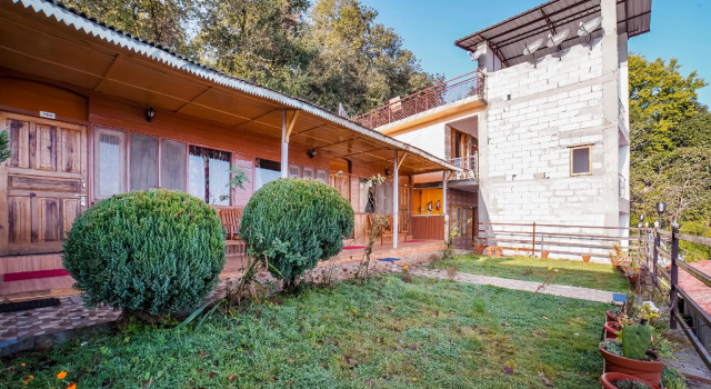 Capital O 47240 Hotel Blossom Resort, Book Resort Hotels in Uttarakhand with Parking, Parking
