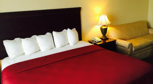 Люкс Best Western Penn-Ohio Inn & Suites