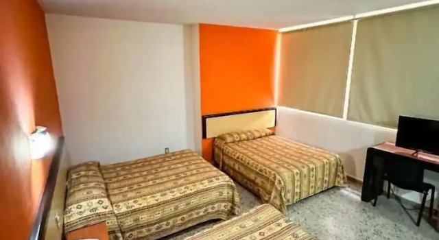 Трёхместный номер Standard Hotel Montreal