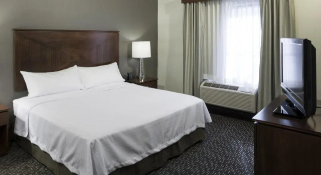 Люкс с 2 комнатами Homewood Suites by Hilton Phoenix North-Happy Valley