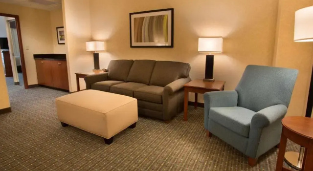 Drury Inn & Suites St. Louis Brentwood, Prenota Hotel Hotel a Missouri con piscina, Piscina