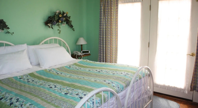 Номер Standard The White House Inn