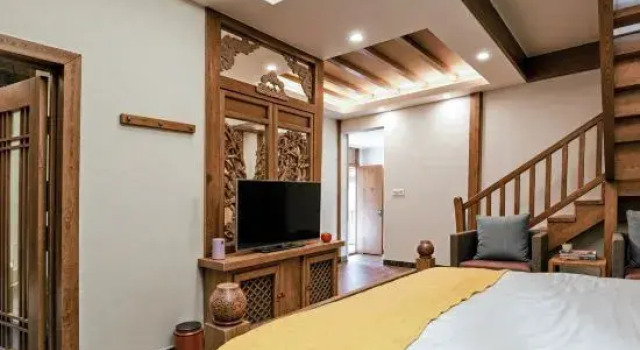 Люкс Дуплекс с видом на внутренний двор Lijiang Lanrun Homestay (Mufu Area, South Gate of Lijiang Old Town)