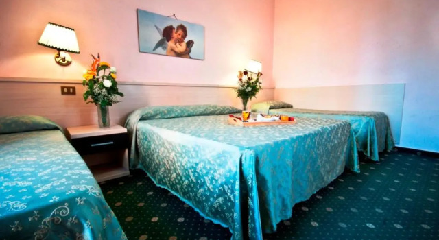Четырёхместный номер Hotel Priscilla