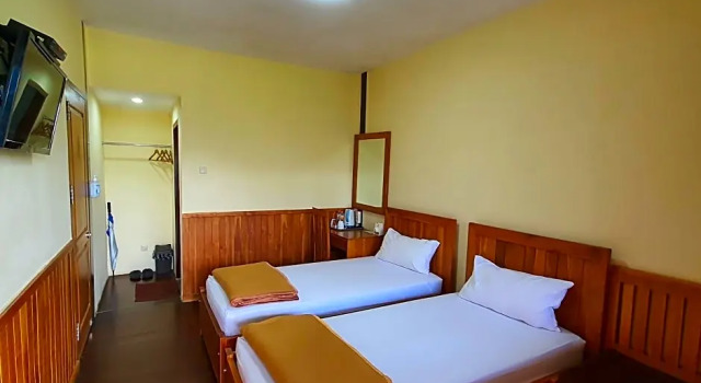 Двухместный номер Standard с видом на горы Nusantara Hotel & Restaurant